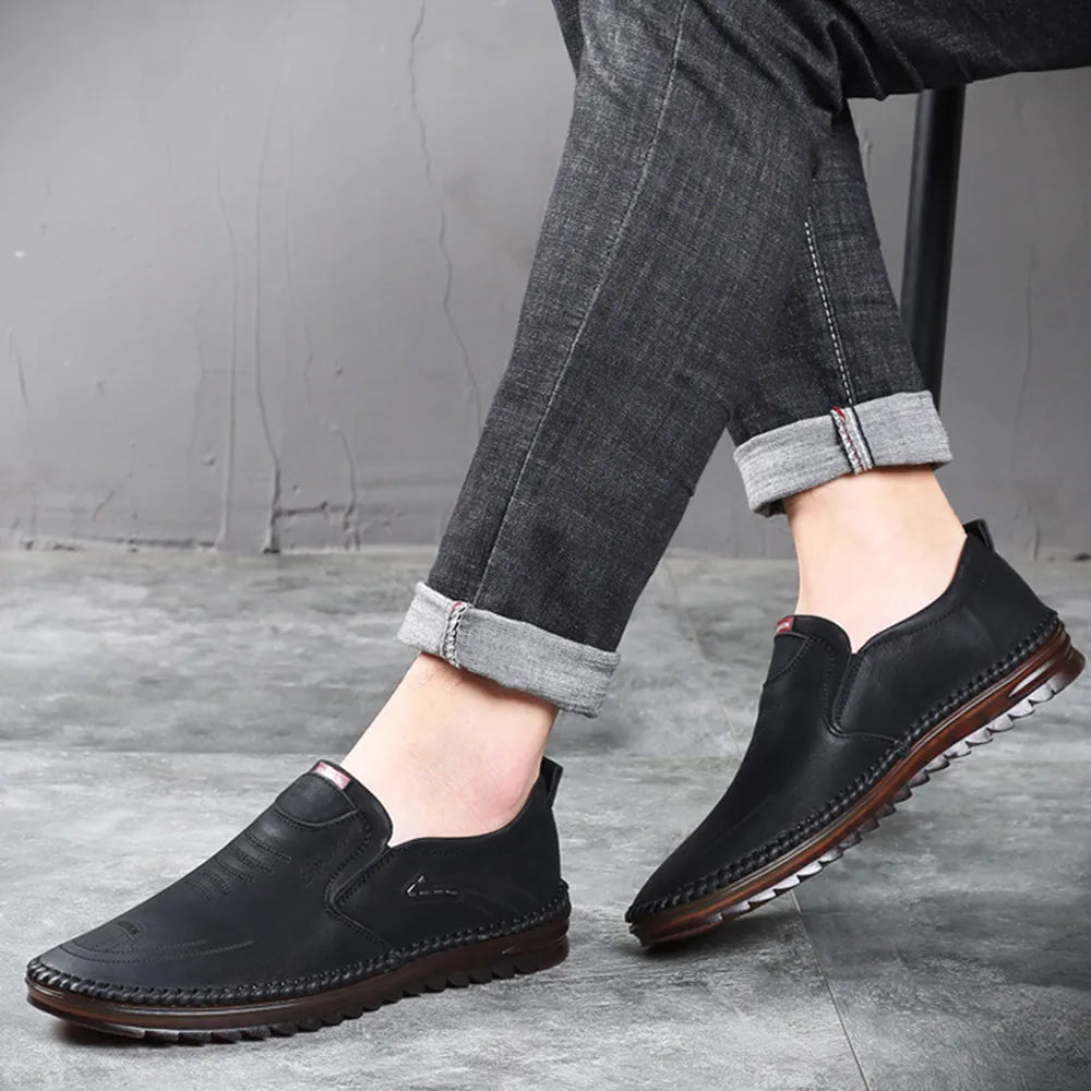 Black Men's soft sole stitched breathable casual Loafer shoes(black)